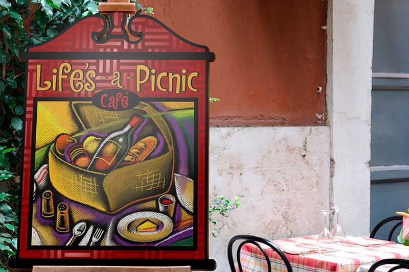 Sinalização em madeira