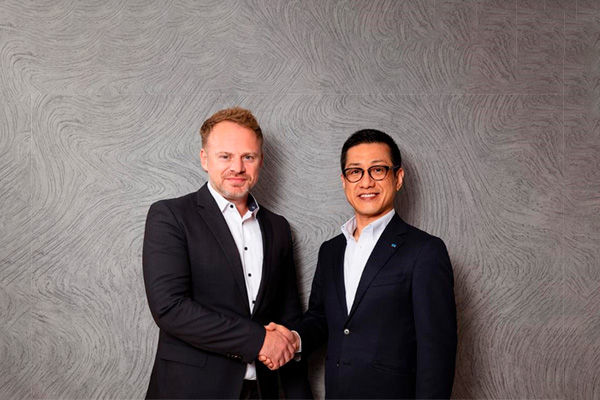 Roland adquiti a UAB