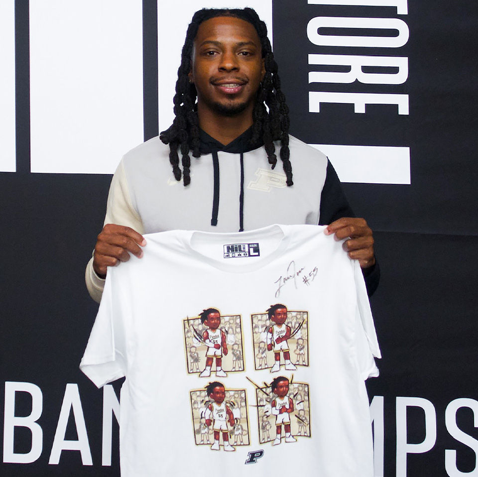 NIl store_Slider Image_male signed shirt