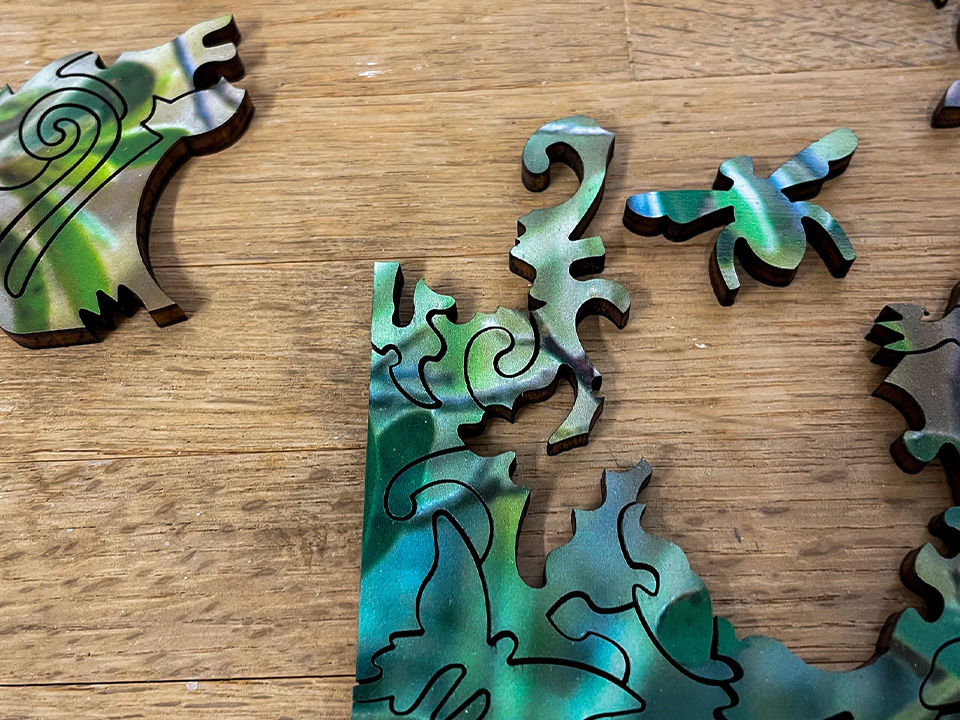 Curiousity Puzzles_Slider Image_close up pieces