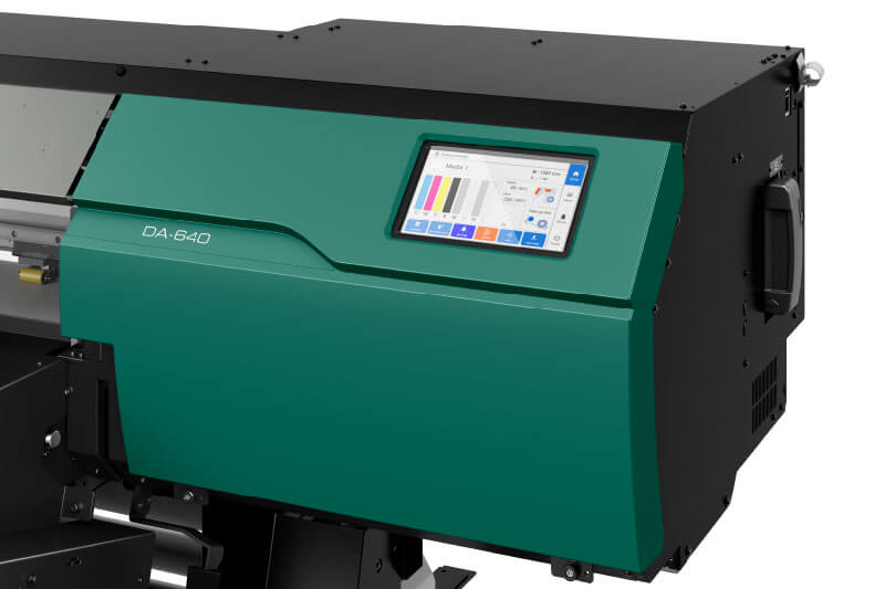 DA-640 touchscreen with user-friendly controls Pantalla Táctil LCD de colores de 178 mm en la DA-640