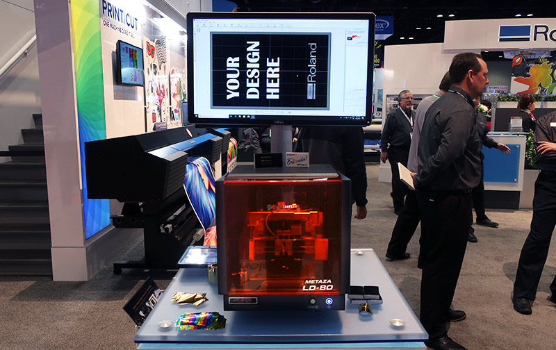 La máquina de personalización LD-80 de DGSHAPE, de Roland DGA