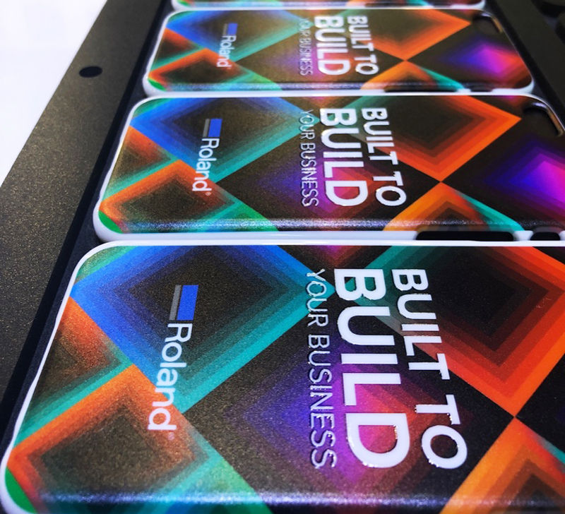 Roland DGA ha sido construida para construir su empresa gráfica