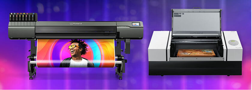 Pancarta mostrando dos dispositivos de impresión UV de Roland DG