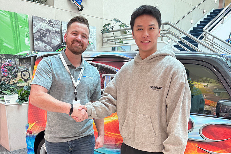 Swift_800x533_meet and greet_v01_DG