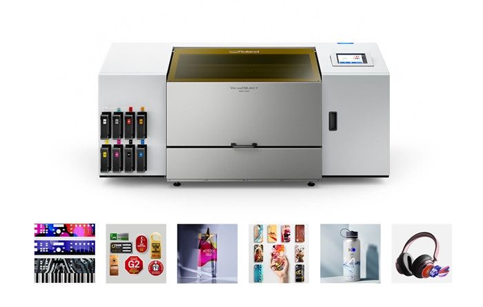 Imagen de la nueva impresora UV de sobremesa VersaOBJECT™ MO-240 de Roland DG