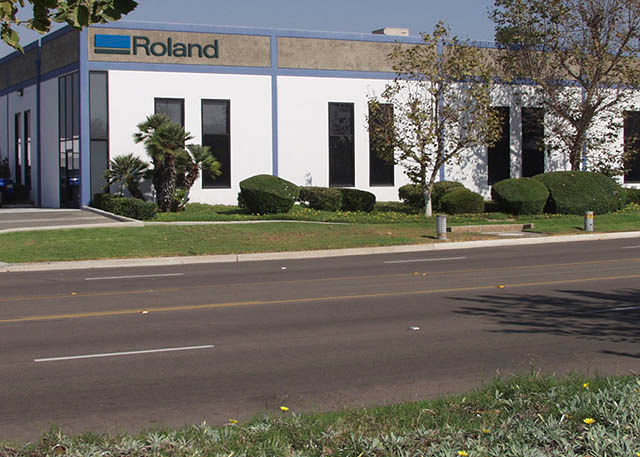 1990 The newly formed Roland DGA Corporation moves to Irvine, California.