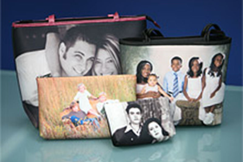 2009 CorelDRAW Gina Alexander Handbags