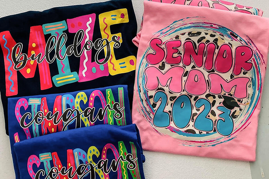 Graphics on folded T-shirts