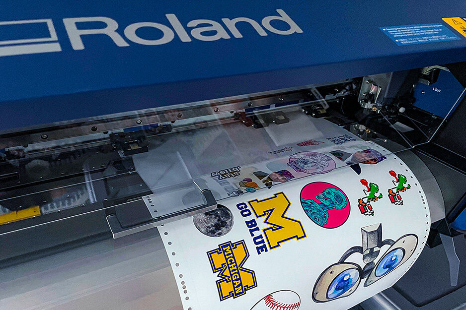 Arteehub uses its Roland DG printer to produce a variety of custom stickers and decals for its clients.