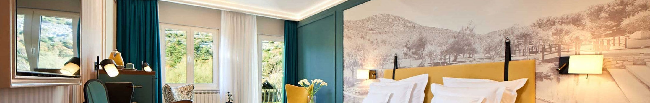 Hotel room wall decor produced with DIMENSE DA-640