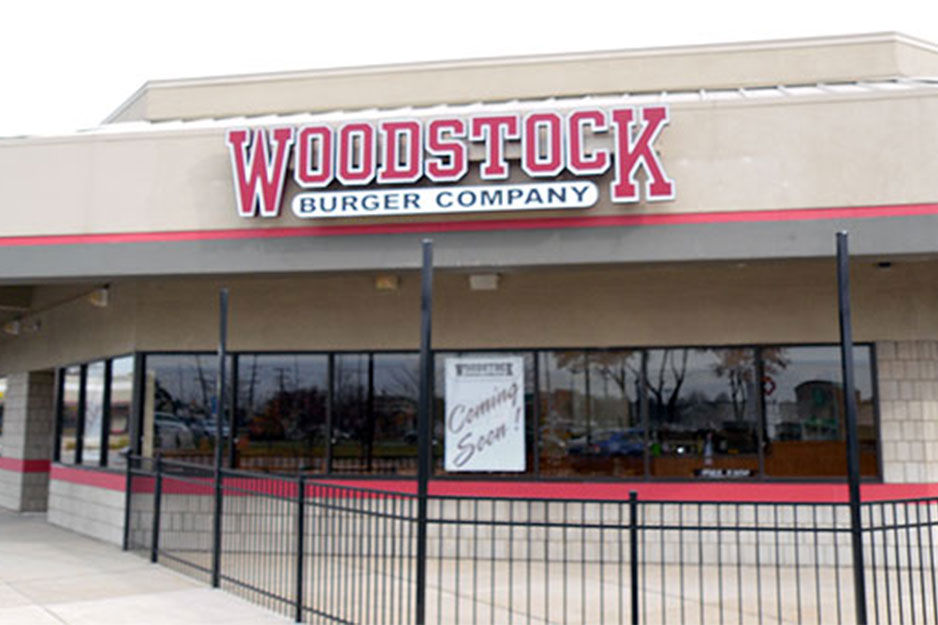 City Graphics VersaCAMM VS logo for Woodstock Burger Company