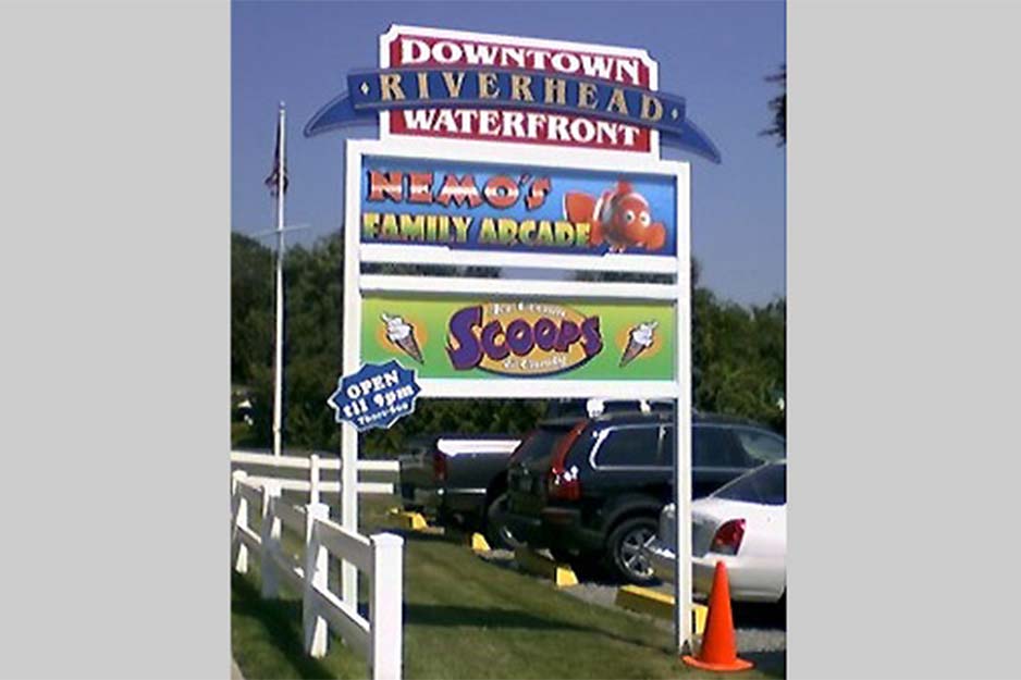 Dynamic Display outdoor signage