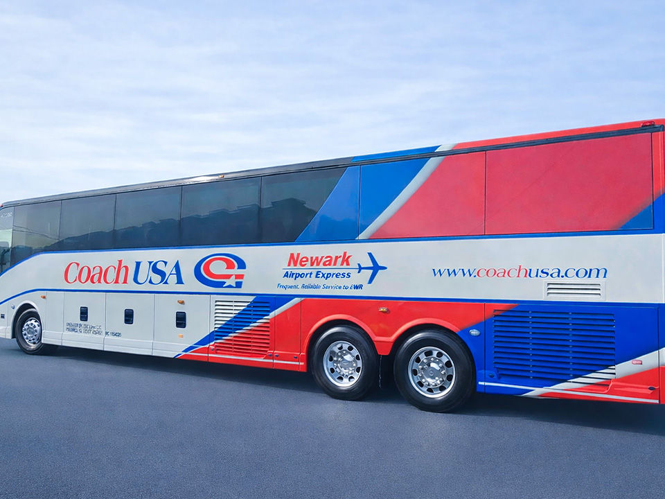 Rotulación de Newark Coach USA