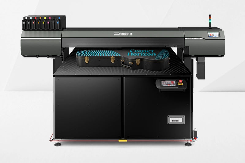 VersaOject LO-640 Flatbed UV Printers with Background