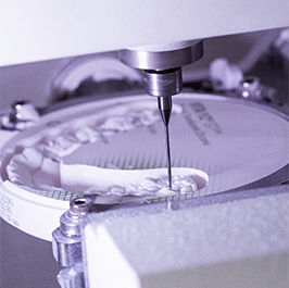 DGSHAPE milling machine closeup