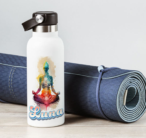 Botella de agua con diseño impreso con tecnología UV