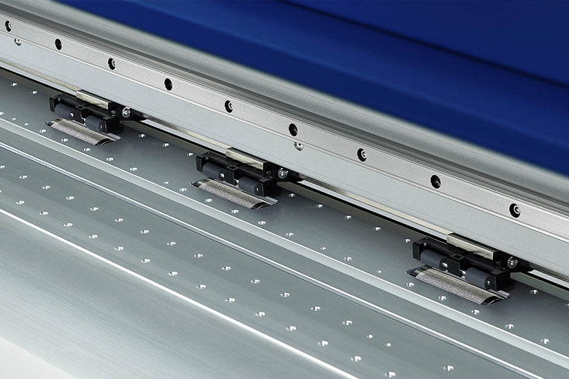 Automatic Pinch Rollers