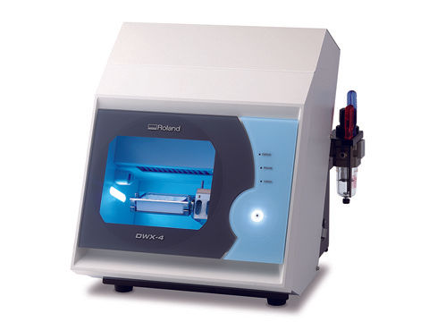 DWX-4